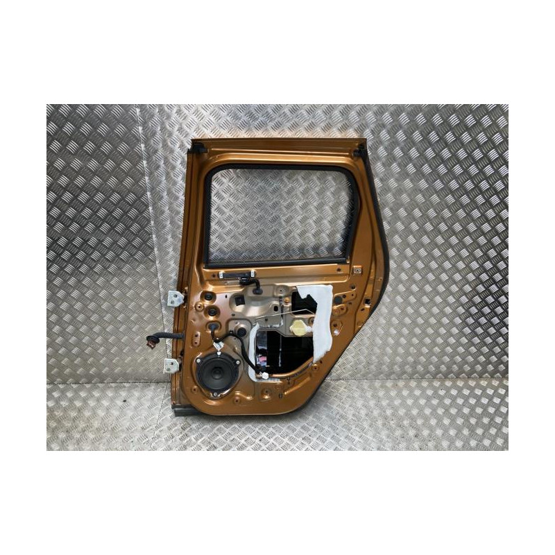 Porte arriere droit DACIA DUSTER 2 PHASE 1 d’occasion