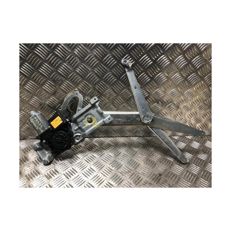 Leve vitre electrique avant gauche OPEL CORSA B PHASE 2 d’occasion