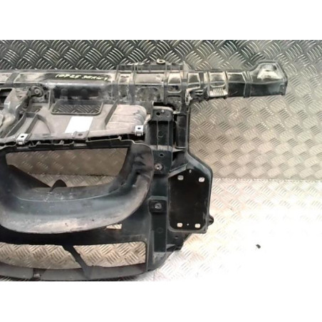 Armature avant, Masque avant BMW SERIE 1 E87 PHASE 1 d’occasion