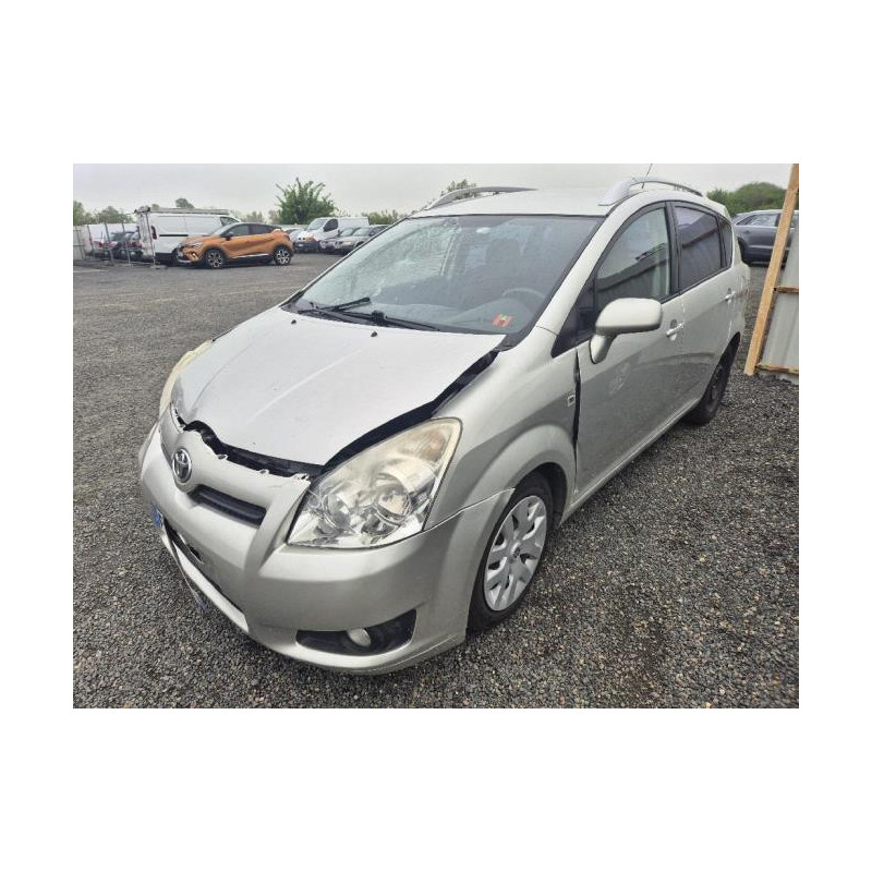 Traverse superieure TOYOTA COROLLA VERSO 2 PHASE 2 d’occasion