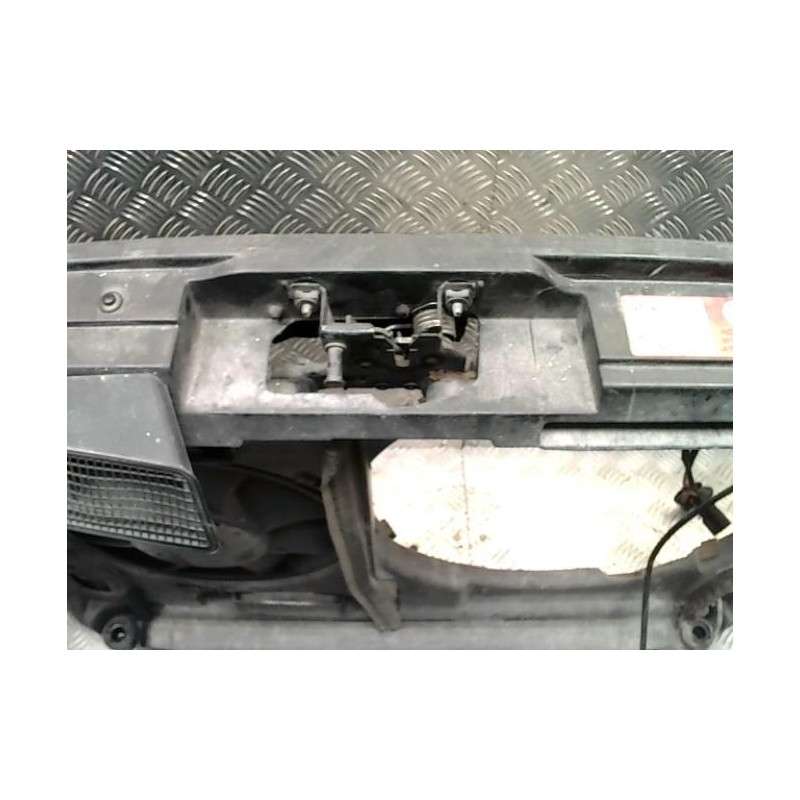 Armature avant, Masque avant AUDI A6 2 AVANT PHASE 2 BREAK d’occasion