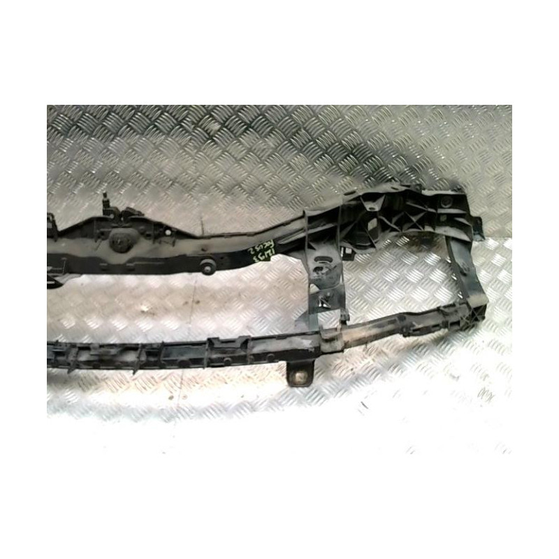 Armature avant, Masque avant FORD FOCUS 2 PHASE 1 d’occasion