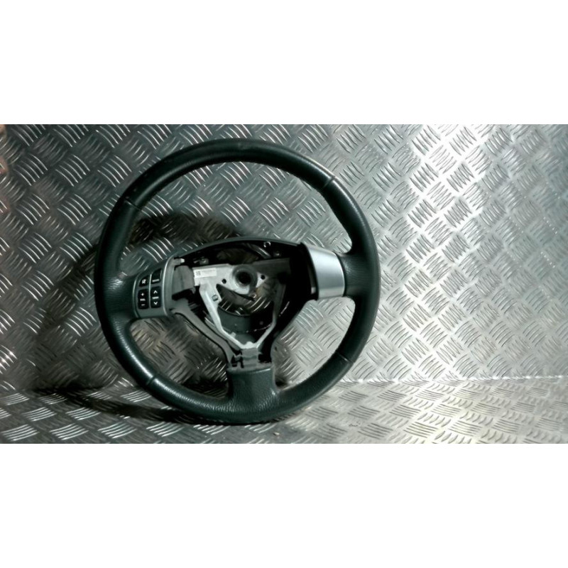Volant SUZUKI SWIFT 3 d’occasion