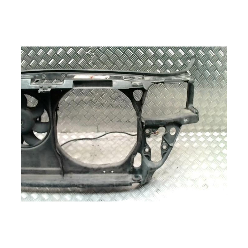Armature avant, Masque avant AUDI A4 1 PHASE 1 d’occasion