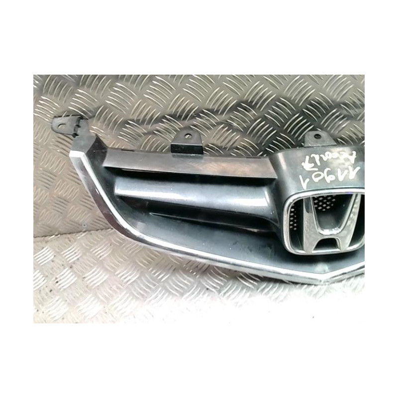 Calandre HONDA ACCORD 7 PHASE 1 BREAK d’occasion
