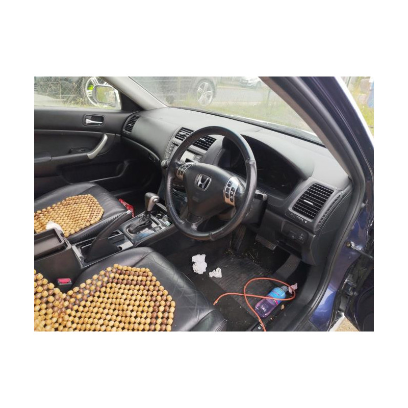 Calandre HONDA ACCORD 7 PHASE 1 BREAK d’occasion