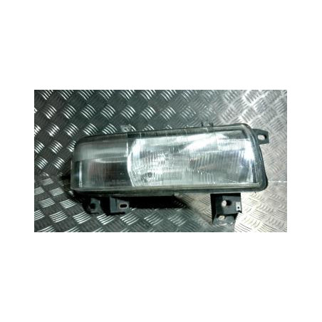 Optique avant principal droit (feux)(phare) RENAULT MASTER 2 PHASE 1 d’occasion