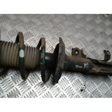 Amortisseur avant gauche RENAULT CLIO 4 PHASE 1 d’occasion