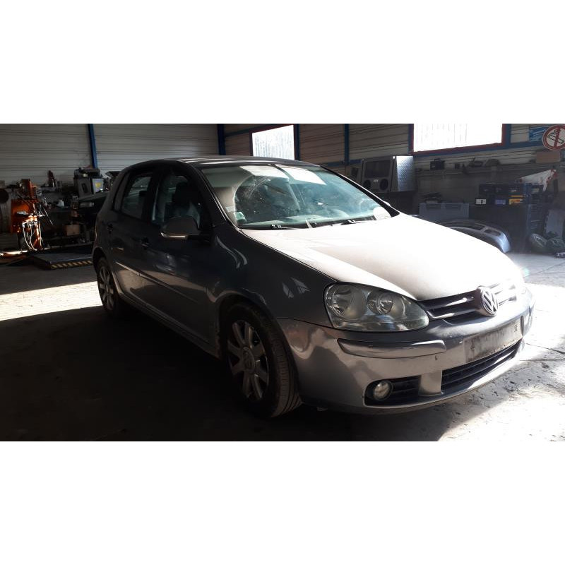Poignee porte arriere droit VOLKSWAGEN GOLF 5 d’occasion