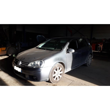 Poignee porte arriere droit VOLKSWAGEN GOLF 5 d’occasion