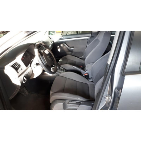 Poignee porte arriere droit VOLKSWAGEN GOLF 5 d’occasion