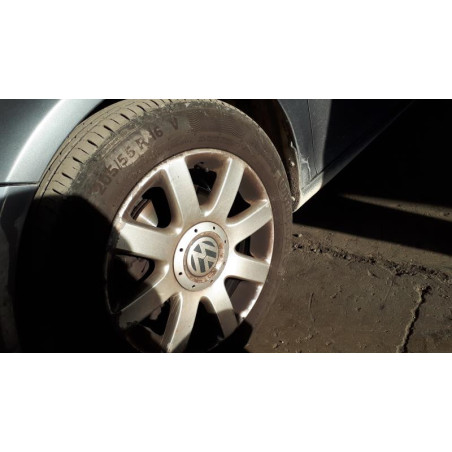 Poignee porte arriere droit VOLKSWAGEN GOLF 5 d’occasion