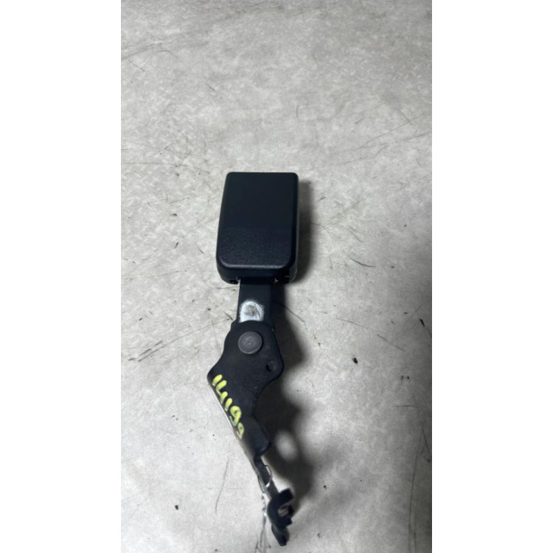Attache ceinture arriere droit RENAULT MEGANE 3 PHASE 1 d’occasion