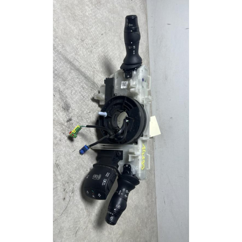 Com (Bloc Contacteur Tournant+Commodo Essuie Glace+Commodo Phare) RENAULT MEGANE 3 PHASE 1 d’occasion