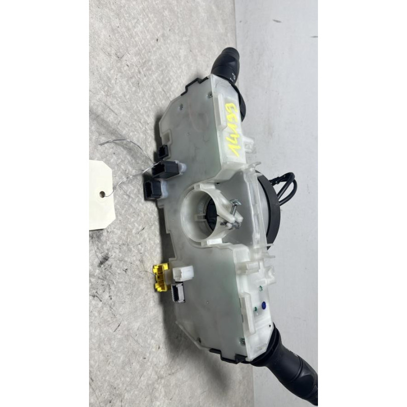 Com (Bloc Contacteur Tournant+Commodo Essuie Glace+Commodo Phare) RENAULT MEGANE 3 PHASE 1 d’occasion