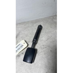 Attache ceinture avant gauche RENAULT MEGANE 3 PHASE 1 d’occasion