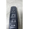 Interrupteur de leve vitre avant gauche RENAULT MEGANE 3 PHASE 1 d’occasion