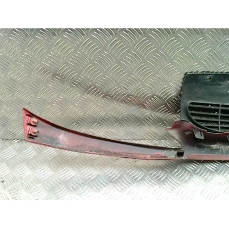 Calandre PEUGEOT 206 PHASE 1 d’occasion