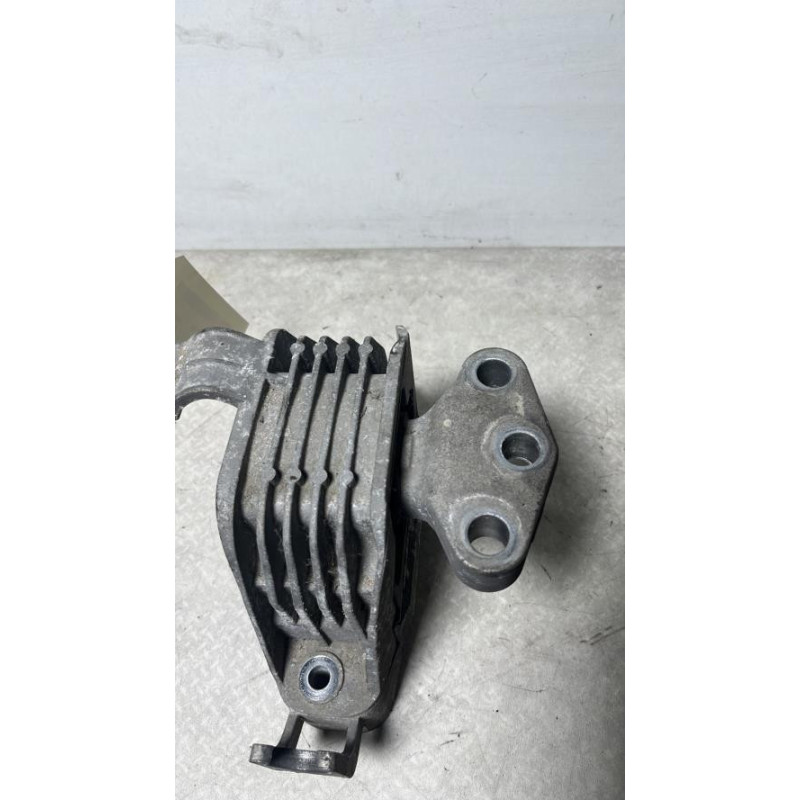 Support moteur droit OPEL ZAFIRA TOURER C PHASE 1 d’occasion