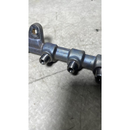Rampe injection OPEL ZAFIRA TOURER C PHASE 1 d’occasion