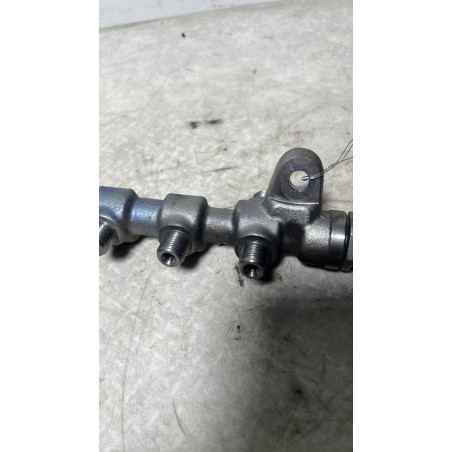 Rampe injection OPEL ZAFIRA TOURER C PHASE 1 d’occasion