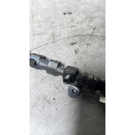 Rampe injection OPEL ZAFIRA TOURER C PHASE 1 d’occasion