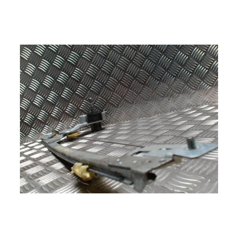 Leve vitre mecanique avant gauche RENAULT TRAFIC 2 PHASE 1 d’occasion