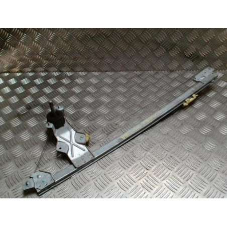 Leve vitre mecanique avant gauche RENAULT TRAFIC 2 PHASE 1 d’occasion