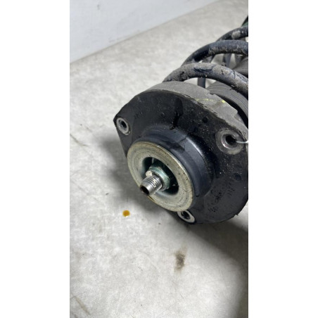 Amortisseur avant gauche VOLKSWAGEN FOX d’occasion