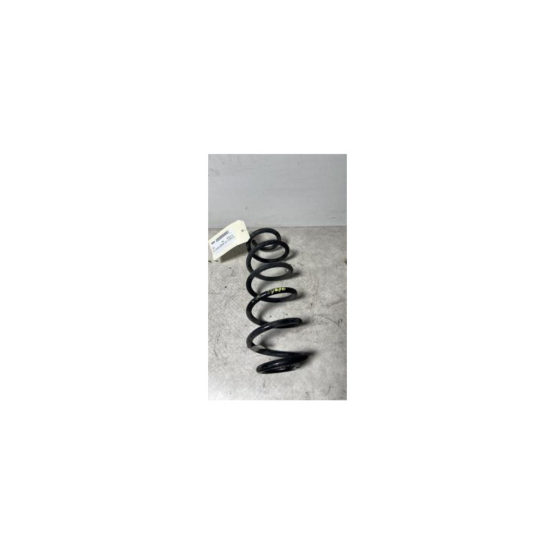 Ressort de suspension arriere droit AUDI A3 3 SPORTBACK PHASE 2 d’occasion