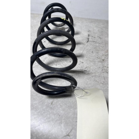 Ressort de suspension arriere droit AUDI A3 3 SPORTBACK PHASE 2 d’occasion