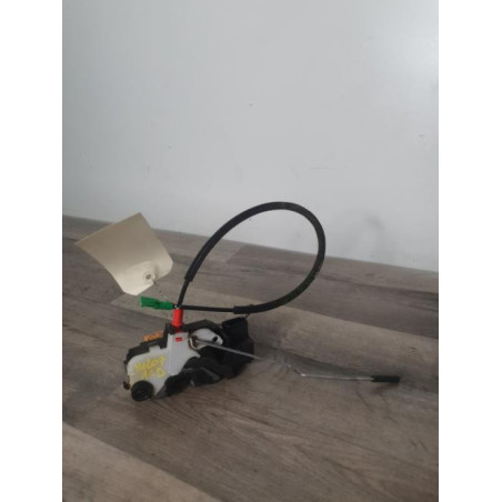 Serrure arriere droit OPEL ZAFIRA TOURER C PHASE 1 d’occasion