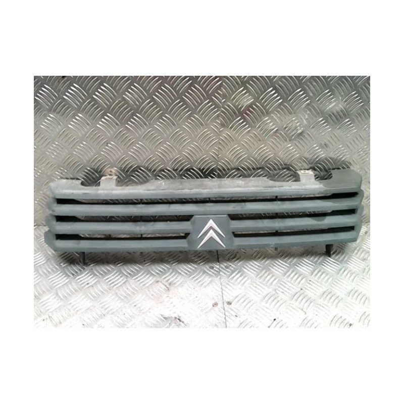Calandre CITROEN C15 d’occasion