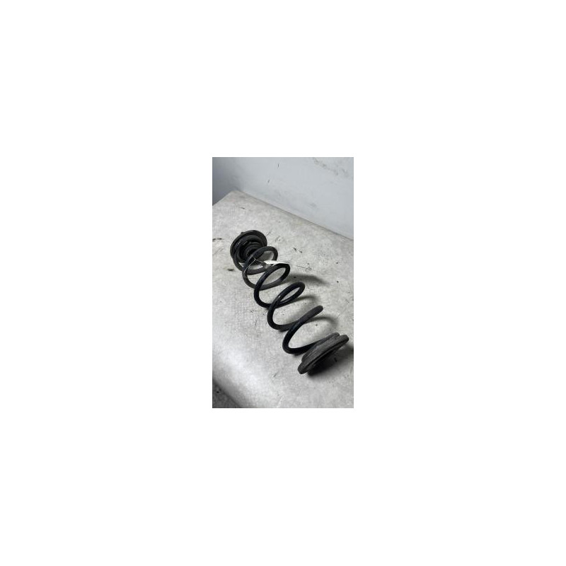 Ressort de suspension arriere gauche AUDI A3 3 SPORTBACK PHASE 2 d’occasion