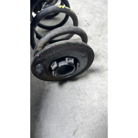 Ressort de suspension arriere gauche AUDI A3 3 SPORTBACK PHASE 2 d’occasion