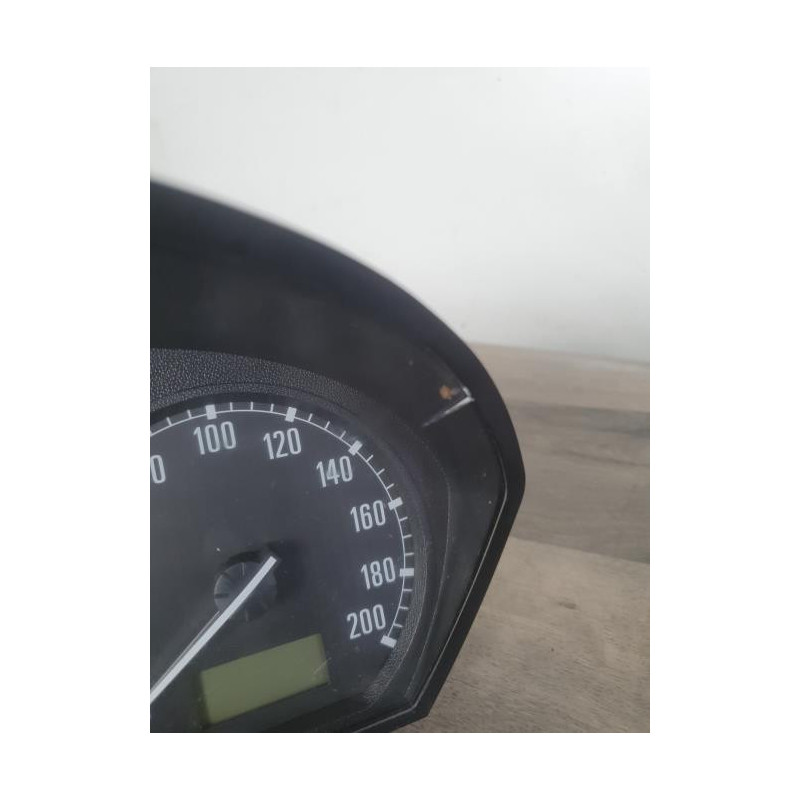 Compteur SKODA FABIA 1 PHASE 1 d’occasion