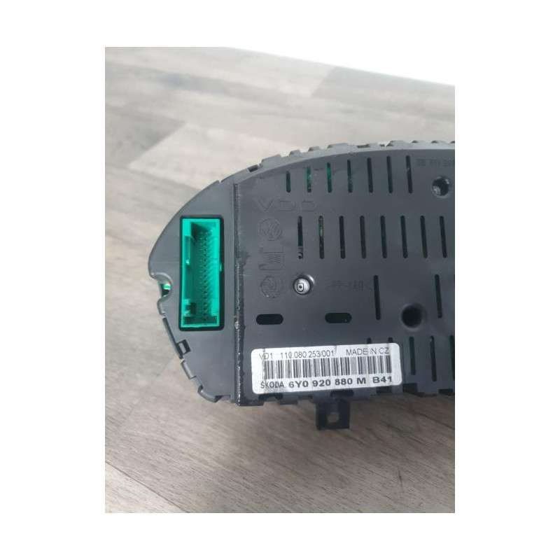 Compteur SKODA FABIA 1 PHASE 1 d’occasion