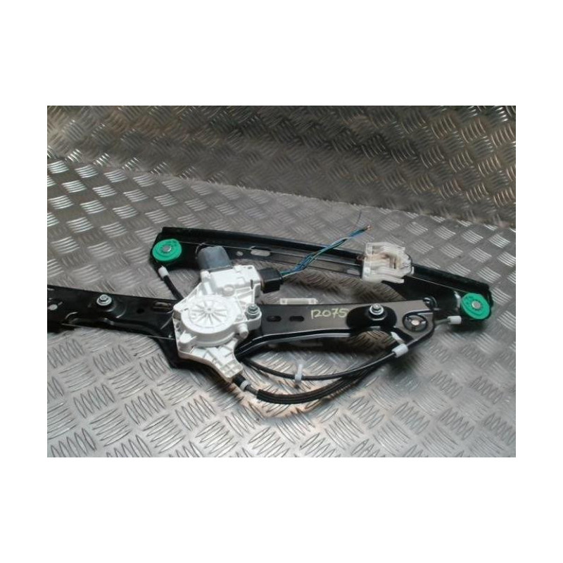 Leve vitre electrique avant droit BMW SERIE 3 E90 PHASE 2 d’occasion
