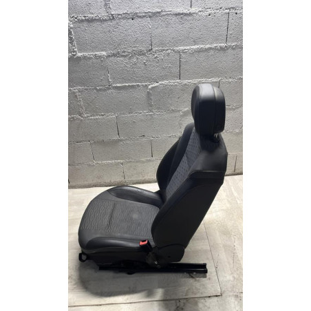 Siege avant droit OPEL ZAFIRA TOURER C PHASE 1 d’occasion