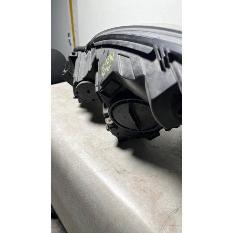 Optique avant principal droit (feux)(phare) OPEL ZAFIRA TOURER C PHASE 1 d’occasion