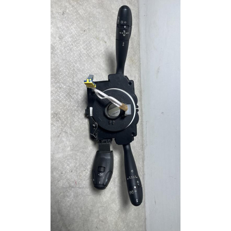 Com (Bloc Contacteur Tournant+Commodo Essuie Glace+Commodo Phare) PEUGEOT 206+ d’occasion