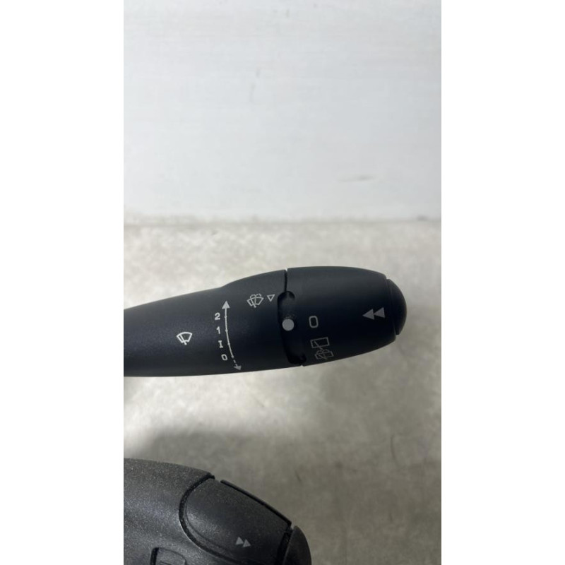Com (Bloc Contacteur Tournant+Commodo Essuie Glace+Commodo Phare) PEUGEOT 206+ d’occasion
