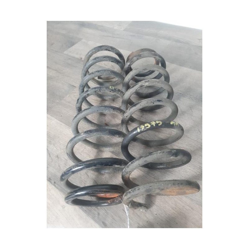 Ressort de suspension arriere SUZUKI GRAND VITARA 1 d’occasion