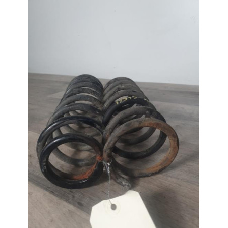 Ressort de suspension arriere SUZUKI GRAND VITARA 1 d’occasion