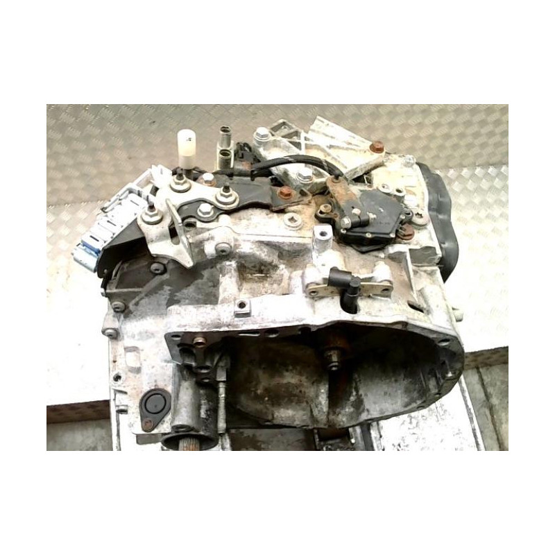 Boite de vitesses RENAULT CLIO 2 PHASE 2 d’occasion