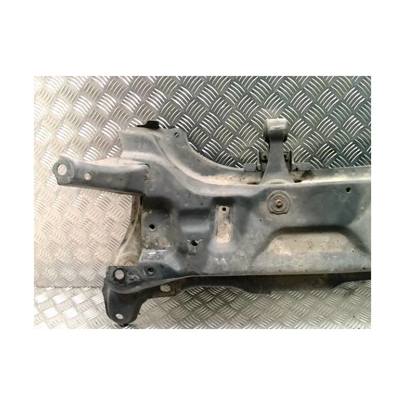 Berceau avant TOYOTA YARIS 2 PHASE 1 d’occasion