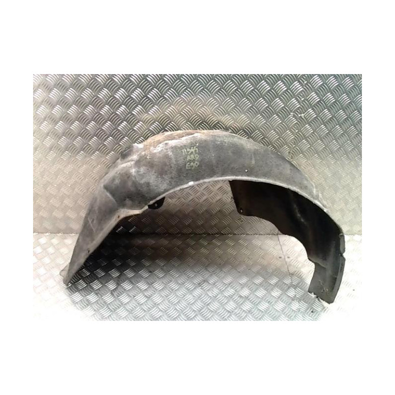 Pare boue arriere droit BMW SERIE 3 E90 PHASE 1 d’occasion