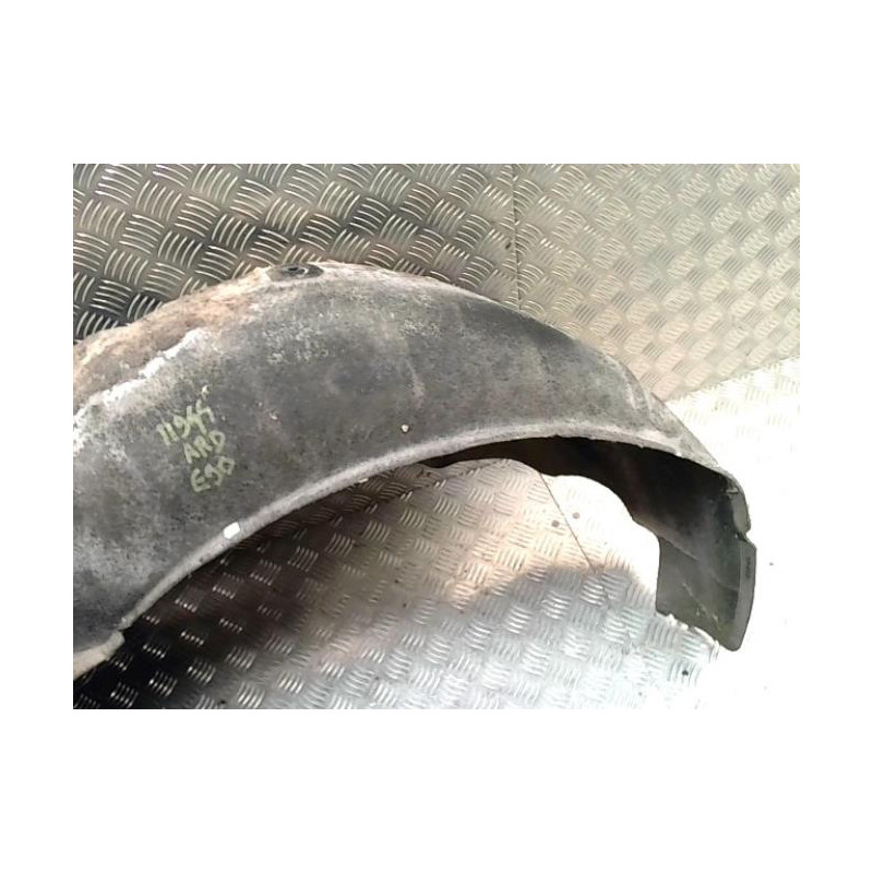 Pare boue arriere droit BMW SERIE 3 E90 PHASE 1 d’occasion