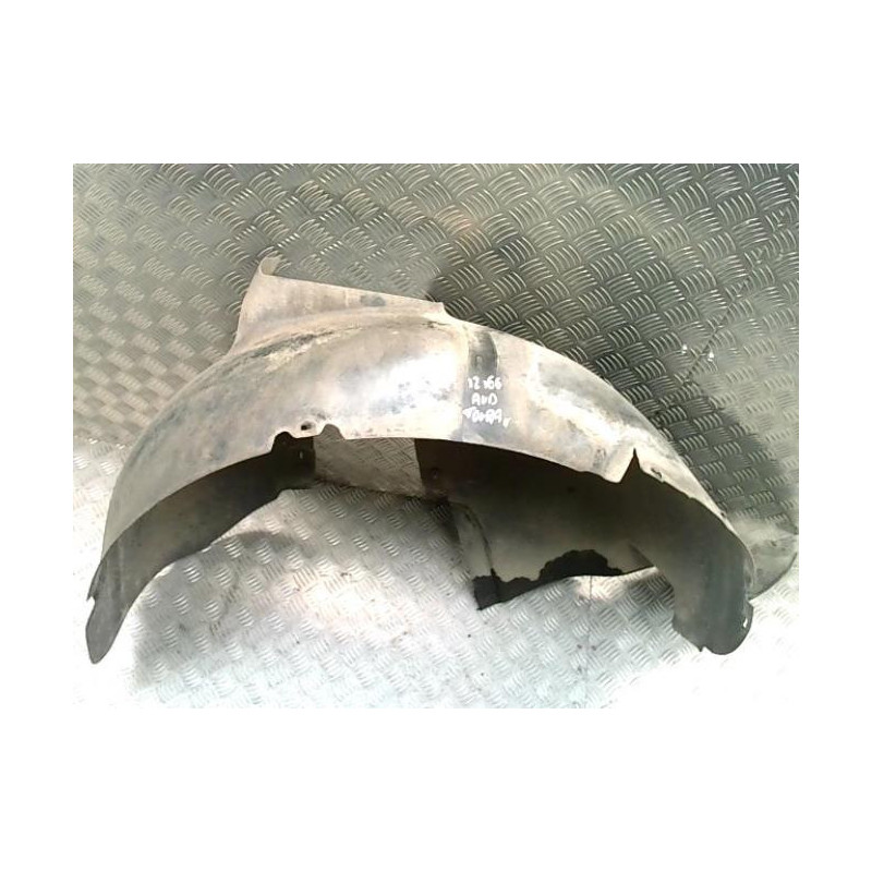 Pare boue avant droit VOLKSWAGEN TOURAN 1 PHASE 1 d’occasion