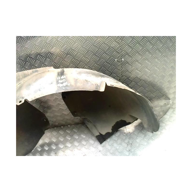 Pare boue avant droit VOLKSWAGEN TOURAN 1 PHASE 1 d’occasion